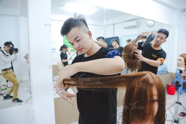 Khoá học cắt tóc nam tại Đà Nẵng từ cơ bản đến chuyên nghiệp